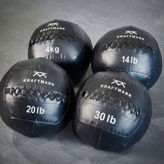 Medball / Wallball, Wallballs