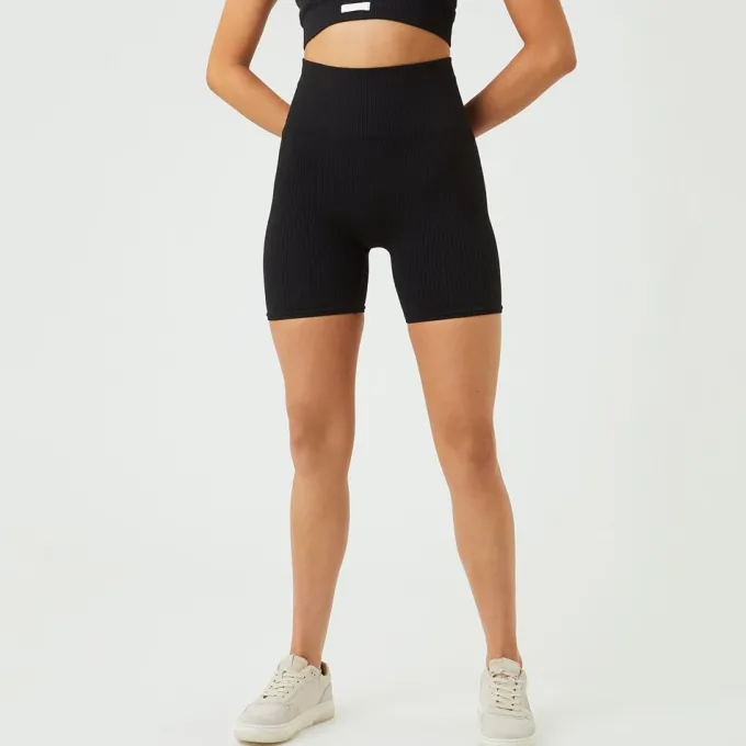 Studio Seamless Ribbed, Padel- och tennisshorts dam